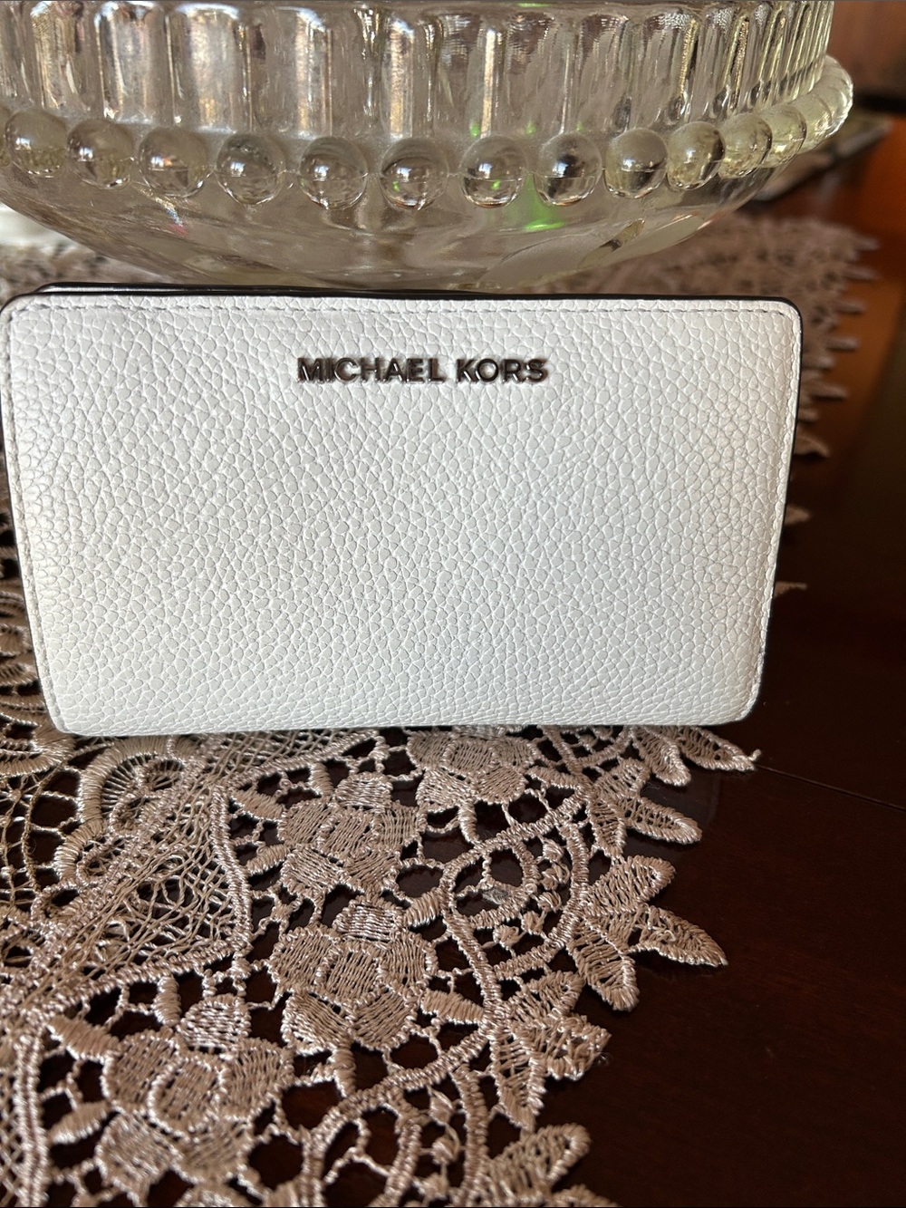 Michael Kors White Pebbled Leather wallet with silver Logo